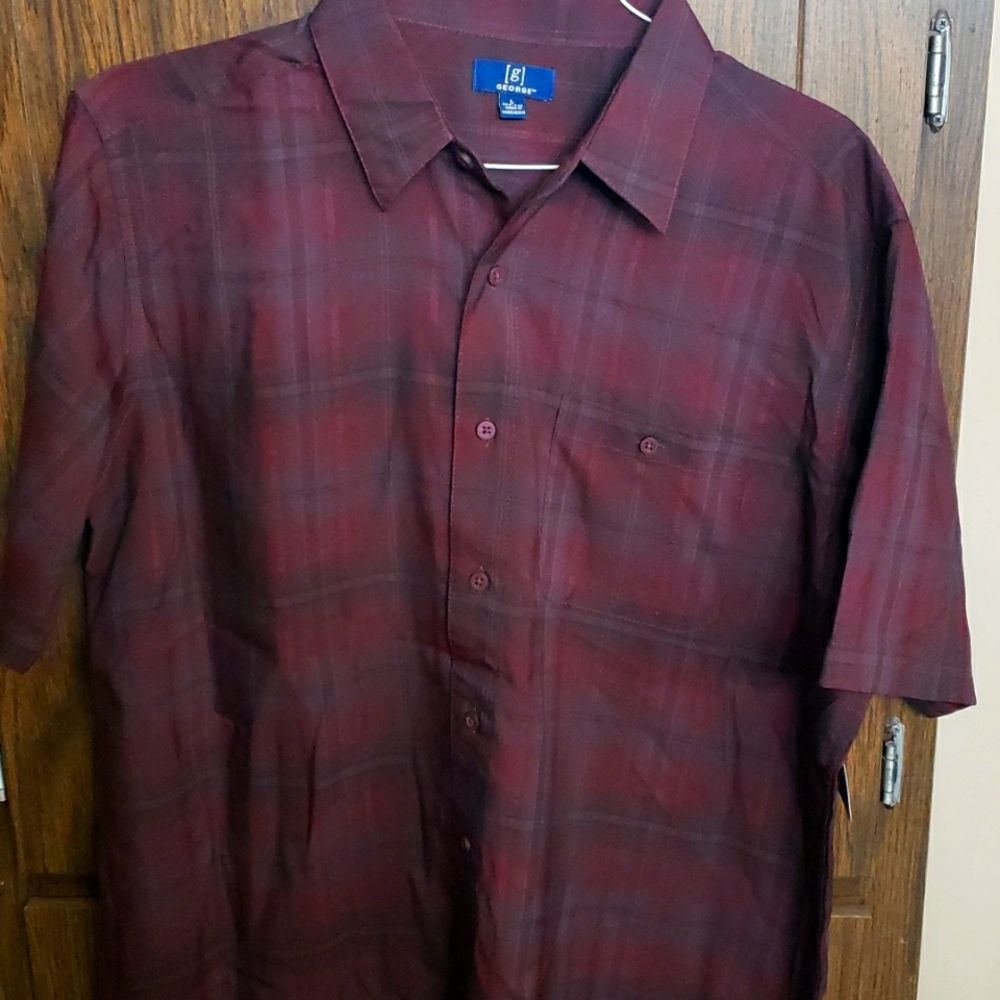 Short sleeve men's shirt